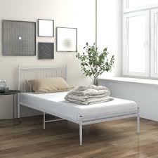 Vit metall säng 100 x 200 cm