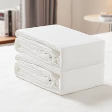 UTTU Set av 2 Vattentäta Madrasskydd i Bambu - 140 x 200 cm