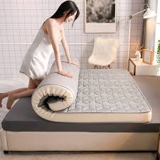 Ice Silky Latex Madrass - Ergonomisk Design