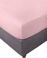 Elastiskt och mjukt lakan i rosa - 105 x 200 cm
